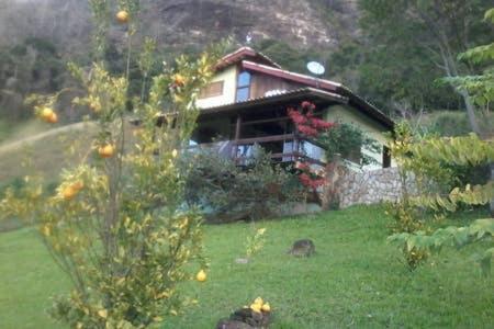Vila Casa Alpina Com Vista Panoramica De Lumiar Nova Friburgo Exteriér fotografie